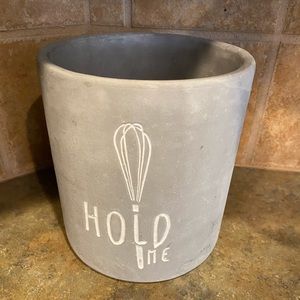 Utensils Holder